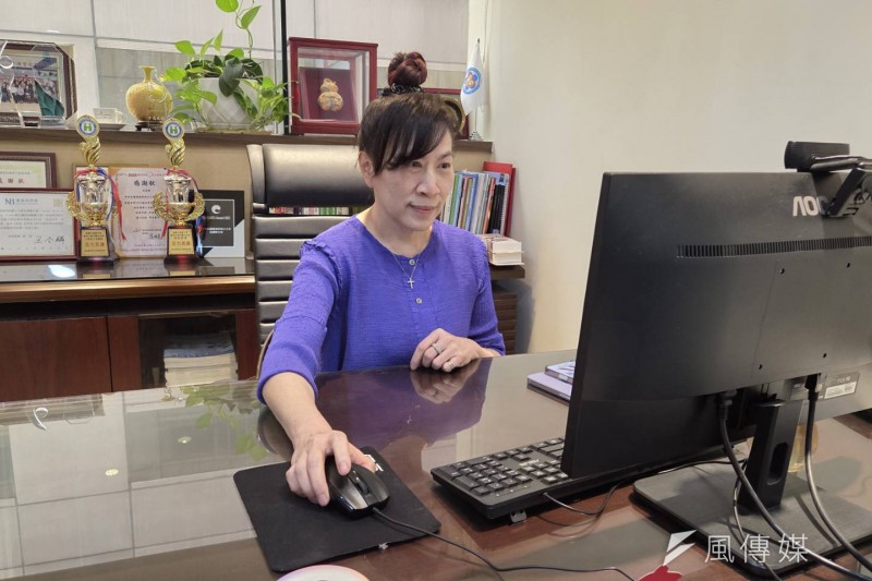 中華民國護理師護士公會全國聯合會理事長陳麗琴表示，各級醫院達到三班護病比新制的比例分別為醫學中心71%、區域醫院74%．地區醫院91%，距離全體達標還有一段距離，而三班護病入法不啻為最佳的推動力量。（黃天如攝）