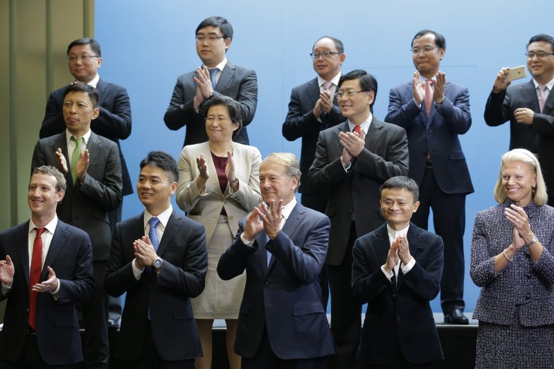 習近平訪美。中美網路公司高層。(美聯社) 習近平訪美。中美網路公司高層。(美聯社)