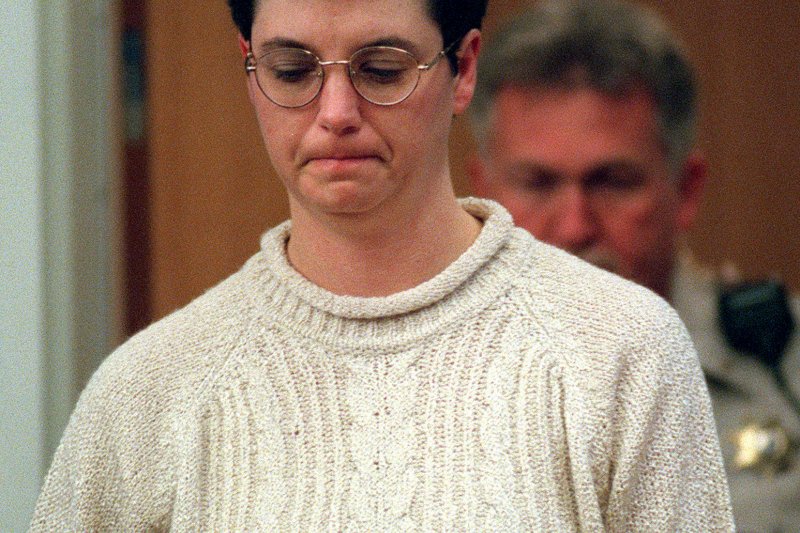 因為殺害丈夫而遭定罪、處決的美國女子吉森戴納,攝於1998年。(美聯社) 因為殺害丈夫而遭定罪、處決的美國女子吉森戴納,攝於1998年。(美聯社)