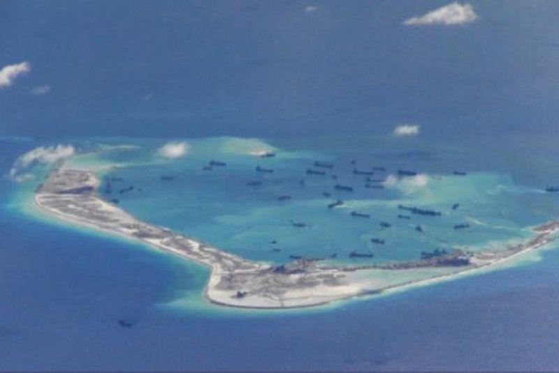 南海爭執,一張一弛(BBC中文網) 南海爭執,一張一弛(BBC中文網)