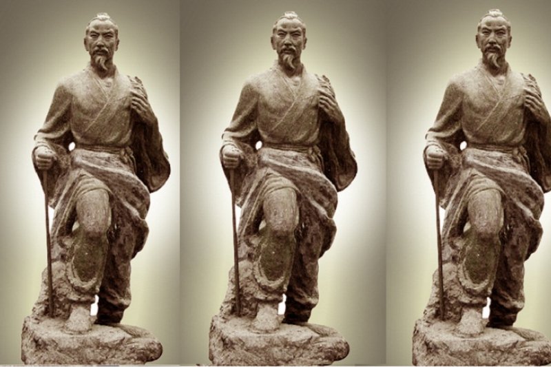 墨子在沈埋二千年後,於現代生活中復活。 墨子在沈埋二千年後,於現代生活中復活。