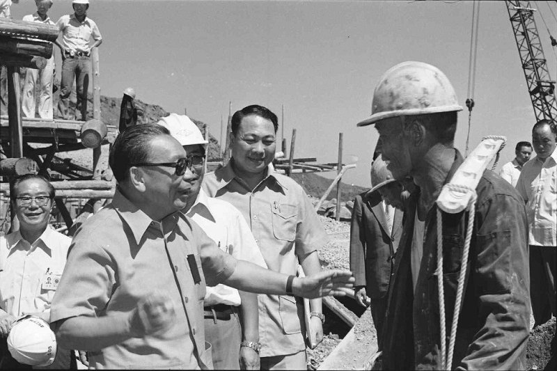 蔣經國推動的十大建設，奠定台灣基礎。（蔣經國先生百年誕辰紀念官網）