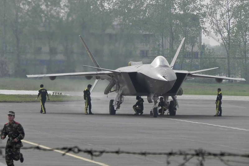 中國人民解放軍,殲-20(J-20)戰鬥機(美聯社) 中國人民解放軍,殲-20(J-20)戰鬥機(美聯社)