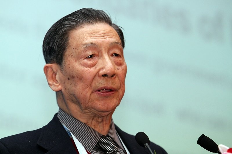 中国经济学者茅于轼。