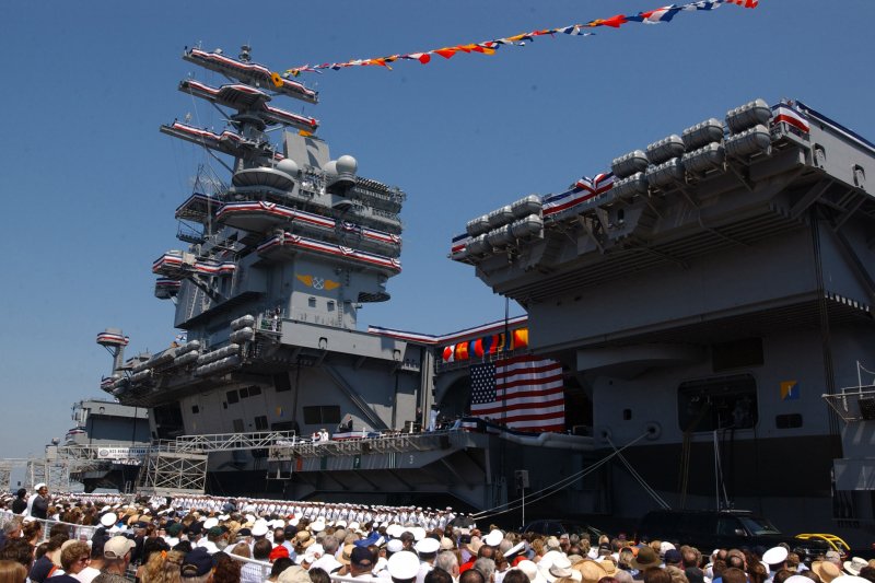 美國海軍雷根號（USS Ronald Reagan）核動力航空母艦（Wikipedia / Public Domain）