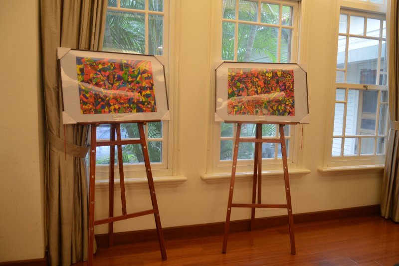 中重度障礙憨兒阿勇開藝術展，想幫助媽媽（桃園市仁友愛心家園）