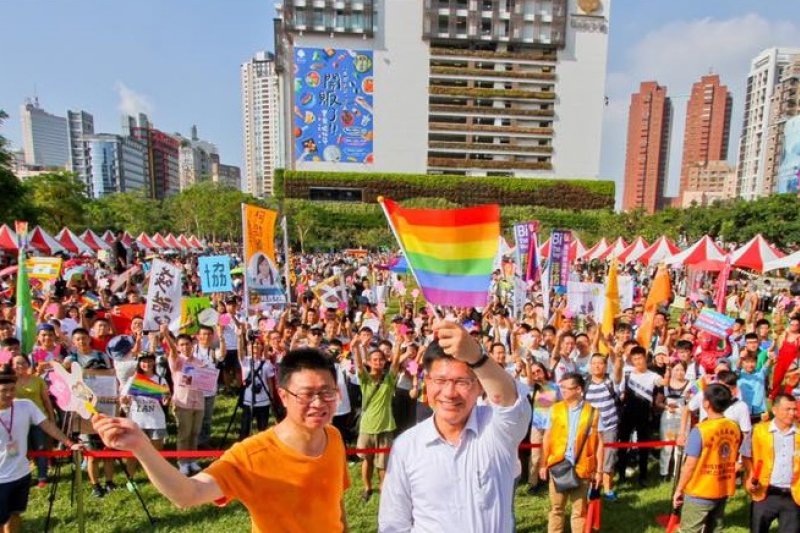 2016-11-17-林佳龍呼籲民眾參加2016台中同志大遊行02-取自林佳龍臉書 2016-11-17-林佳龍呼籲民眾參加2016台中同志大遊行02-取自林佳龍臉書