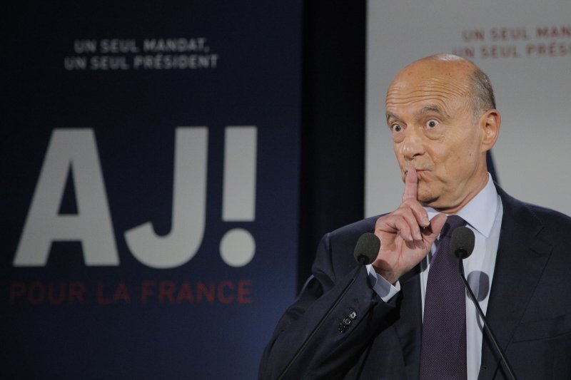 法國前總理居貝在共和黨初選首輪投票居次(美聯社) 法國前總理居貝在共和黨初選首輪投票居次(美聯社)