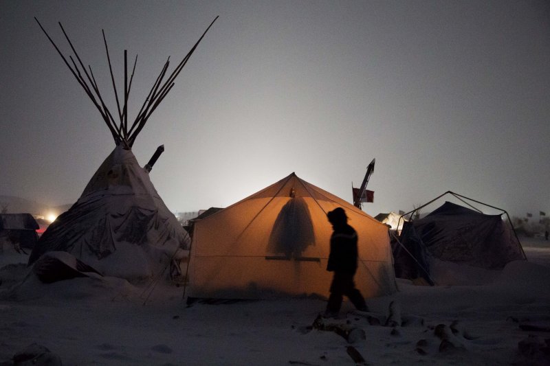 美國原住民在北達科塔州紮營抗議「Dakota Access 」輸油管工程（AP）