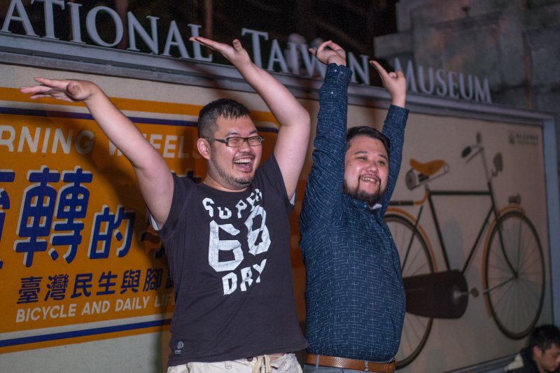網路名人「四叉貓」(左)也參與此次活動。(古德謙攝) 網路名人「四叉貓」(左)也參與此次活動。(古德謙攝)