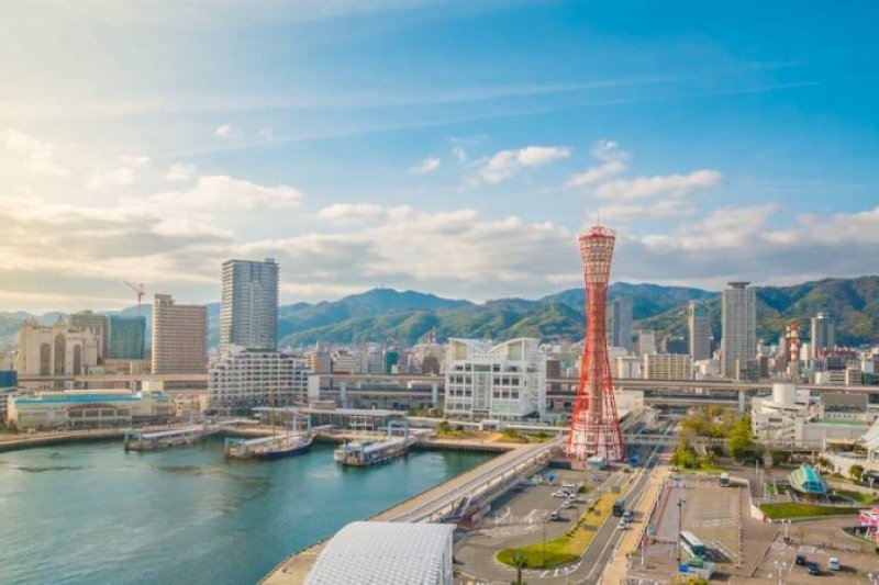 神戶是宜居的城市。 神戶是宜居的城市。