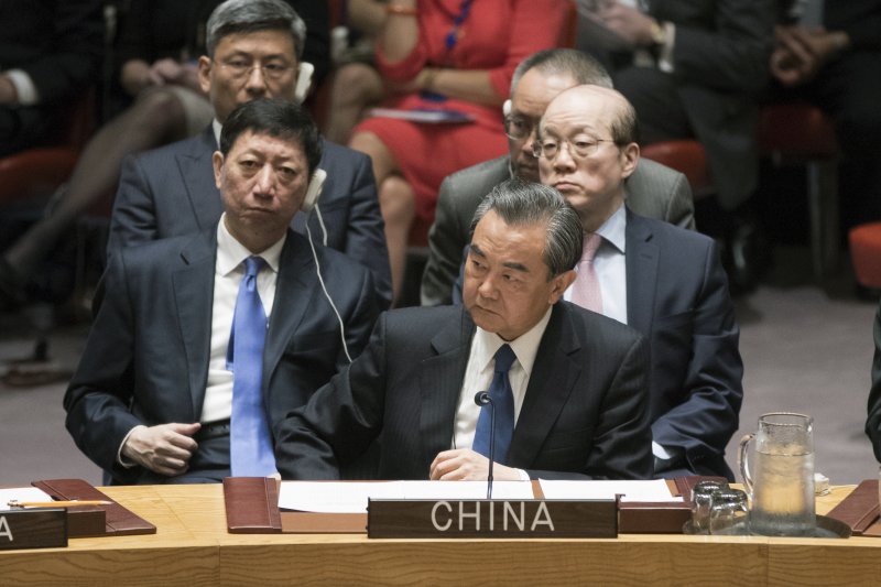 王毅在聯合國安理會發言,他再次強調雙暫停與雙軌並行機制,反對美軍在朝鮮半島動武。(美聯社) 王毅在聯合國安理會發言,他再次強調雙暫停與雙軌並行機制,反對美軍在朝鮮半島動武。(美聯社)