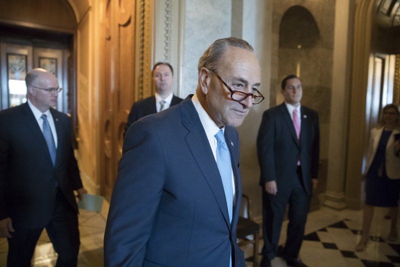 民主黨參議院領袖舒默(Chuck Schumer)。(美聯社) 民主黨參議院領袖舒默(Chuck Schumer)。(美聯社)