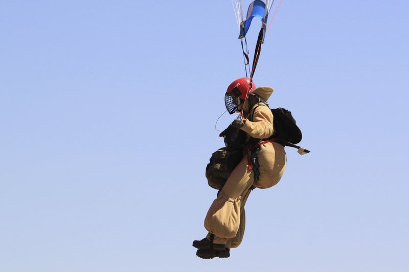 美國空降消防員（smokejumper）。（AP）