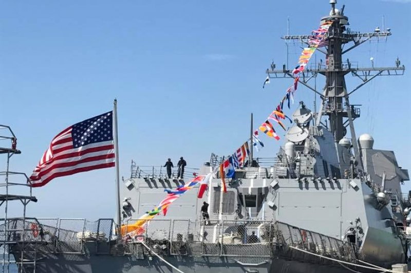 美國海軍最新一艘勃克級飛彈驅逐艦「芬恩號」(USS John Finn,DDG 113)(USS John Finn臉書) 美國海軍最新一艘勃克級飛彈驅逐艦「芬恩號」(USS John Finn,DDG 113)(USS John Finn臉書)