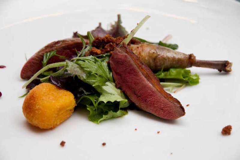 義大利八月節:烤鴿肉(翻攝Scattidigusto) 義大利八月節:烤鴿肉(翻攝Scattidigusto)