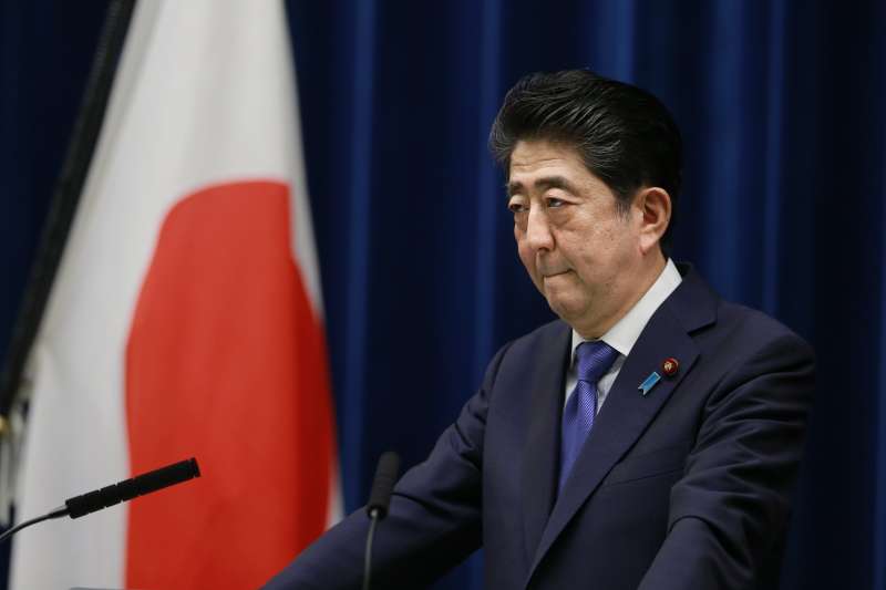 安倍晉三25日召開記者會,正式宣佈將解散眾議院。(美聯社) 安倍晉三25日召開記者會,正式宣佈將解散眾議院。(美聯社)