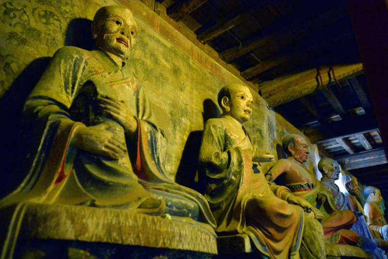 甘肅張掖西夏國寺大佛殿的十八羅漢彩繪泥塑(新華社) 甘肅張掖西夏國寺大佛殿的十八羅漢彩繪泥塑(新華社)