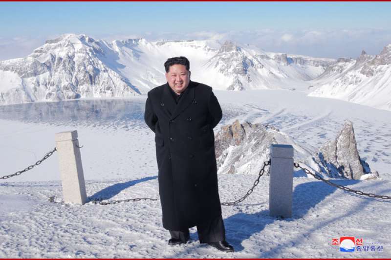 金正恩視察白頭山。(朝中社) 金正恩視察白頭山。(朝中社)