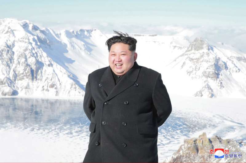 金正恩視察白頭山。(朝中社) 金正恩視察白頭山。(朝中社)