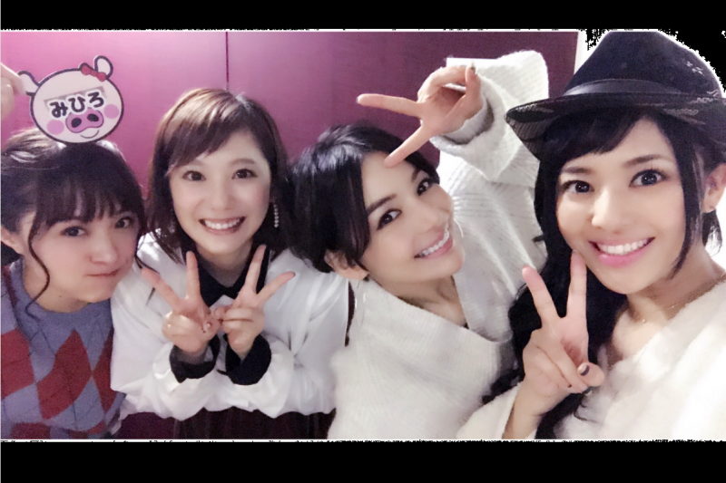 蒼井空與Rio、麻美由真、Mihiro合照。(翻攝蒼井空IG) 蒼井空與Rio、麻美由真、Mihiro合照。(翻攝蒼井空IG)