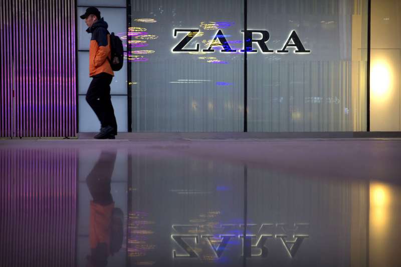 國際服裝業者「ZARA」日前將台灣列為「國家」，掀起中國網友怒火與官媒撻伐，還引發一連串後續效應（AP）