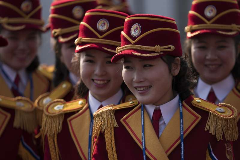 北韓派往平昌冬奧的美女啦啦隊。(美聯社) 北韓派往平昌冬奧的美女啦啦隊。(美聯社)