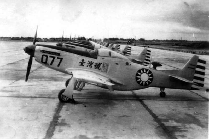 中華民國空軍的P-51,命名為「台灣號」,攝於1953年。(取自維基百科) 中華民國空軍的P-51,命名為「台灣號」,攝於1953年。(取自維基百科)