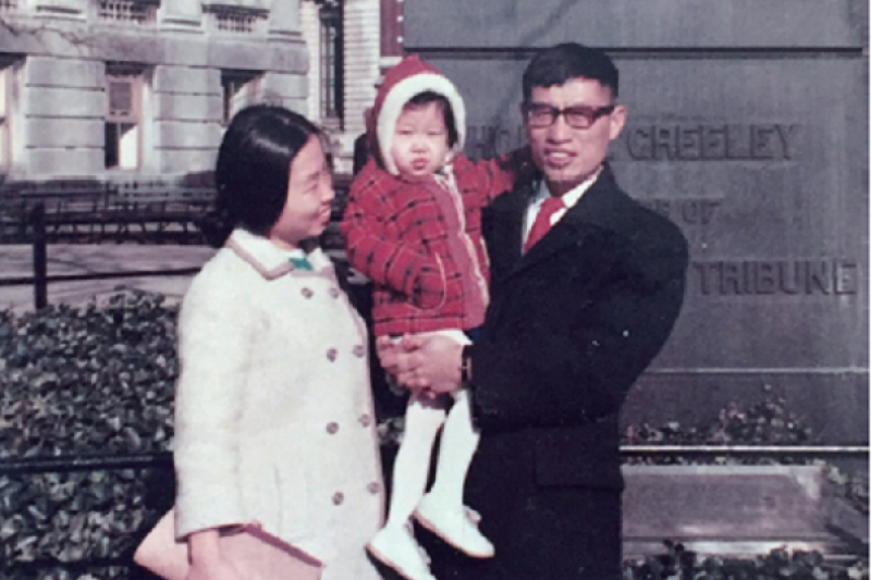黃晴美鄭自才和女兒。(黃文雄提供) 黃晴美鄭自才和女兒。(黃文雄提供)