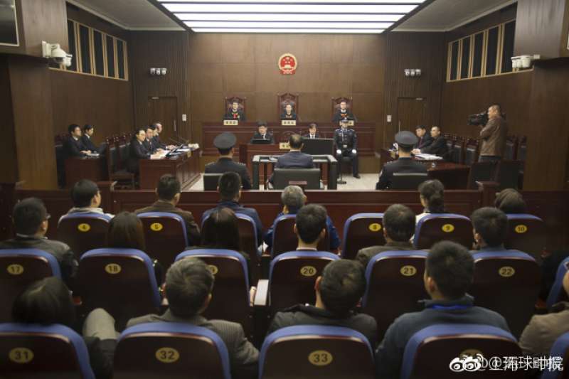 吳小暉的詐騙侵佔案28日在上海開庭。 吳小暉的詐騙侵佔案28日在上海開庭。