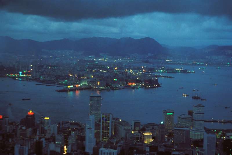 1978年,香港的維多利亞港。(Ian Ree's father @ Wikipedia / CC BY-SA 2.0) 1978年,香港的維多利亞港。(Ian Ree's father @ Wikipedia / CC BY-SA 2.0)