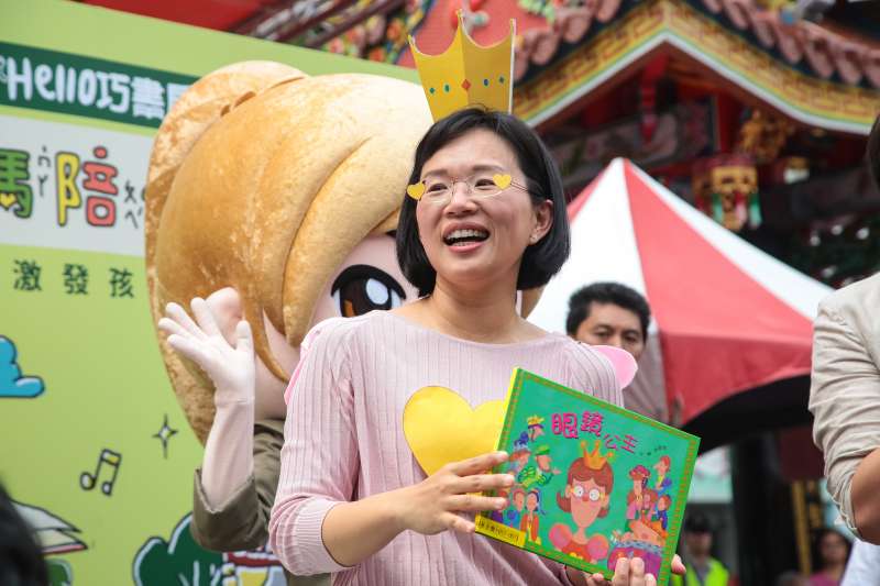 20180421-民進黨立委蘇巧慧21日出席巧慧媽媽陪你讀巧書活動開幕儀式。(顏麟宇攝) 20180421-民進黨立委蘇巧慧21日出席巧慧媽媽陪你讀巧書活動開幕儀式。(顏麟宇攝)