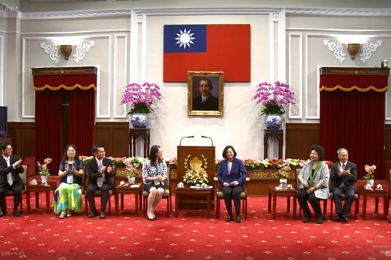 20180523-總統蔡英文22日在總統府接見「北美台灣同鄉會回國訪問團」。(截圖自蔡英文接見北美台灣同鄉會影片) 20180523-總統蔡英文22日在總統府接見「北美台灣同鄉會回國訪問團」。(截圖自蔡英文接見北美台灣同鄉會影片)