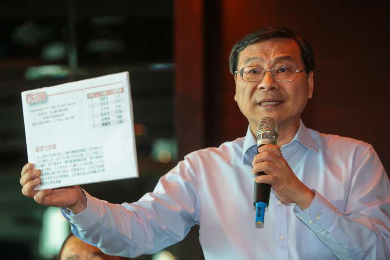 20180815-國民黨立委曾銘宗15日出席國民黨高雄市長參選ˋ人韓國瑜召開「倒數101天高雄CEO韓國瑜『打造高雄,全台首富』拚經濟記者會」。(顏麟宇攝) 20180815-國民黨立委曾銘宗15日出席國民黨高雄市長參選ˋ人韓國瑜召開「倒數101天高雄CEO韓國瑜『打造高雄,全台首富』拚經濟記者會」。(顏麟宇攝)