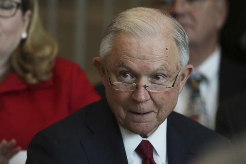 美國司法部長賽辛斯(Jeff Sessions)(AP) 美國司法部長賽辛斯(Jeff Sessions)(AP)