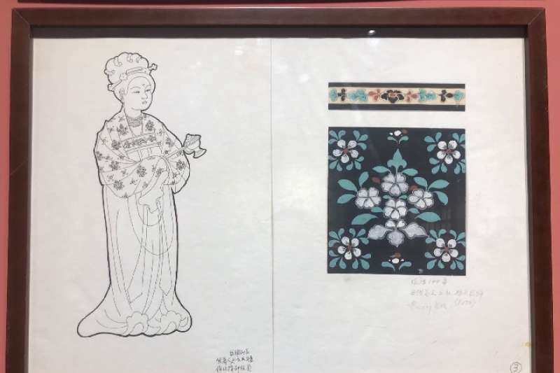常沙娜從敦煌壁畫供養人服飾上選取的花朵紋樣。(新華社) 常沙娜從敦煌壁畫供養人服飾上選取的花朵紋樣。(新華社)