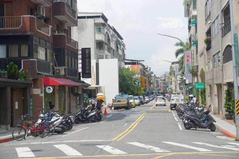 [請益] 土地佔用問題