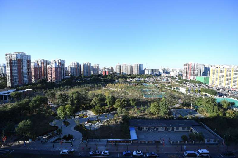 這是俯拍的嘉囿城市休閒公園(新華社) 這是俯拍的嘉囿城市休閒公園(新華社)