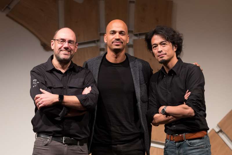 2018-12-06 Hardware Club三位合夥人(由左至右):Aymerik Renard、Alexis Houssou和作者(作者楊建銘提供) 2018-12-06 Hardware Club三位合夥人(由左至右):Aymerik Renard、Alexis Houssou和作者(作者楊建銘提供)