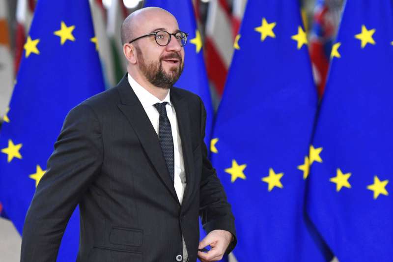 比利時總理米歇爾(Charles Michel)簽署《全球難民契約》,使極右派政黨退出執政聯盟,米歇爾18日請辭總理。(AP) 比利時總理米歇爾(Charles Michel)簽署《全球難民契約》,使極右派政黨退出執政聯盟,米歇爾18日請辭總理。(AP)
