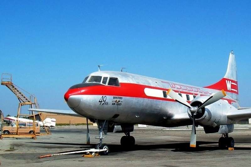 CV240(康維爾240、又名「空中行宮」)──圖片摘自:中文《維基百科》之【康維爾240】 CV240(康維爾240、又名「空中行宮」)──圖片摘自:中文《維基百科》之【康維爾240】