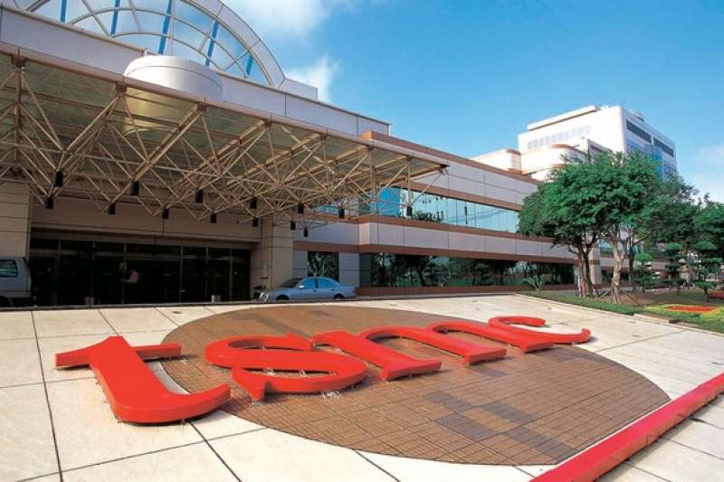 台積電南科廠出包,用到不合規格化學原料,而去年也因病毒侵入導致工廠停擺。(圖/台積電) 台積電南科廠出包,用到不合規格化學原料,而去年也因病毒侵入導致工廠停擺。(圖/台積電)