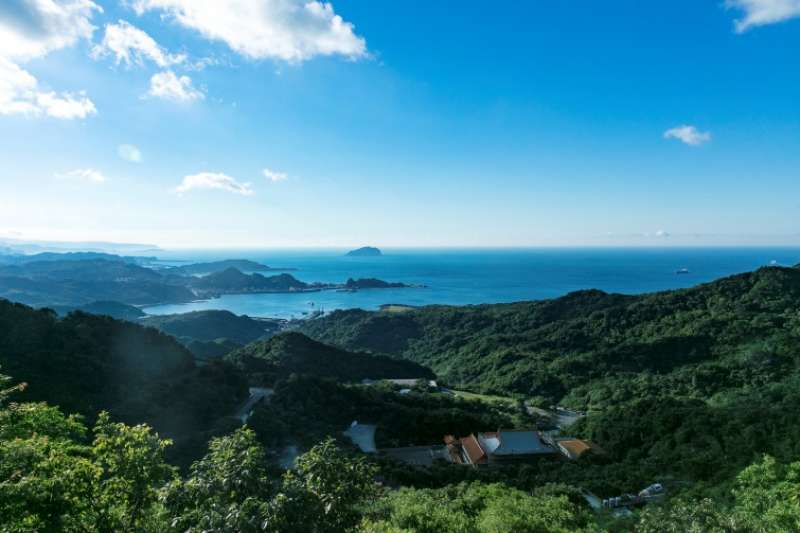20190130-羿雯春節留稿專題配圖-2019漫遊小鎮年「經典小鎮攻略指南」。圖十九:九份山海美景。(取自交通部觀光局「台灣經典小鎮」網站) 20190130-羿雯春節留稿專題配圖-2019漫遊小鎮年「經典小鎮攻略指南」。圖十九:九份山海美景。(取自交通部觀光局「台灣經典小鎮」網站)