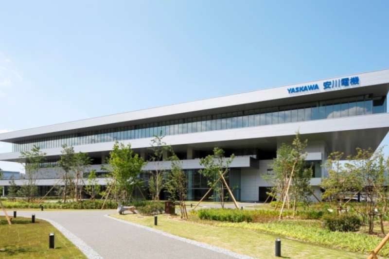 全球機器人四大廠商之一的安川電機因拒絕使用華為而損失慘重(取自安川電機官網) 全球機器人四大廠商之一的安川電機因拒絕使用華為而損失慘重(取自安川電機官網)