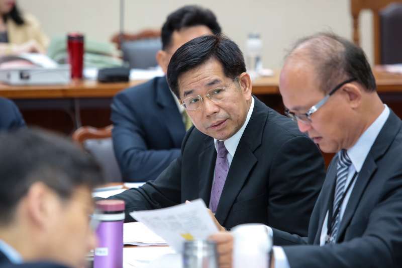 20190429-教育部長潘文忠29日出席教育委員會審查教師法。(顏麟宇攝) 20190429-教育部長潘文忠29日出席教育委員會審查教師法。(顏麟宇攝)