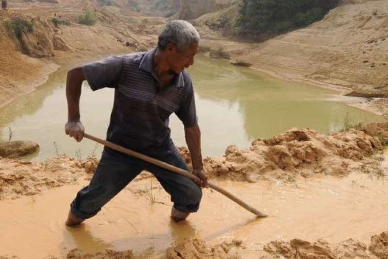 稀土礦開採和加工對環境破壞嚴重 稀土礦開採和加工對環境破壞嚴重