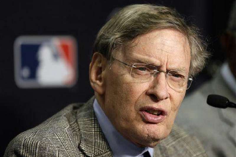 Mlb 邦茲全壘打王不夠純前大聯盟主席出書抨擊 風傳媒 Mlb 邦茲全壘打王不夠純前大聯盟主席出書抨擊 風傳媒