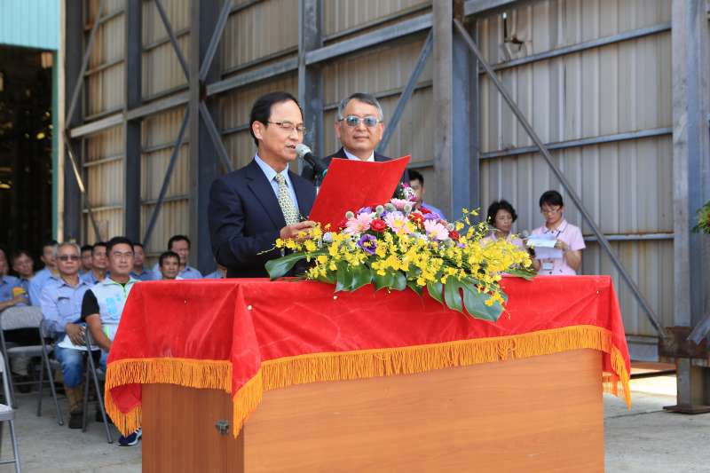 航港局北部航務中心主任張德義（左）頌詞。（圖／徐炳文攝）