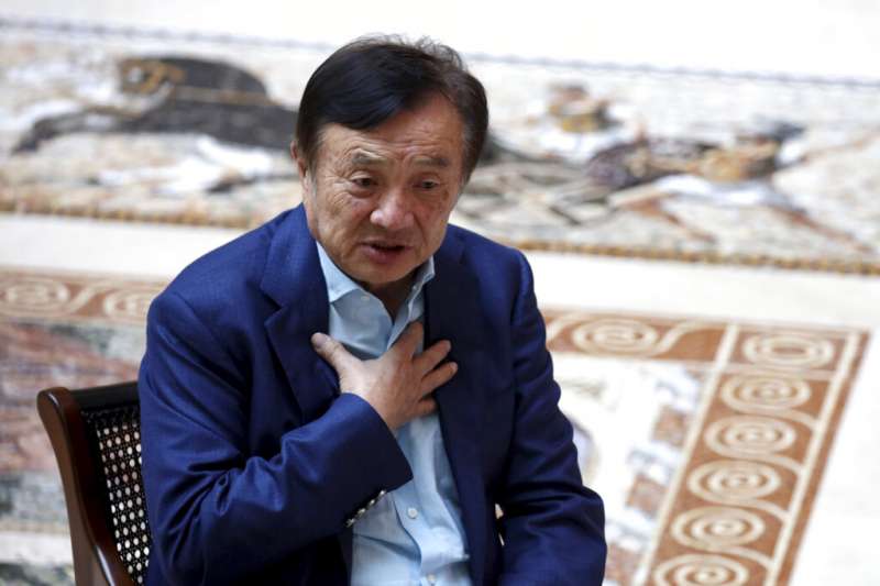 任正非在華為深圳總部接受媒體採訪。(美聯社) 任正非在華為深圳總部接受媒體採訪。(美聯社)