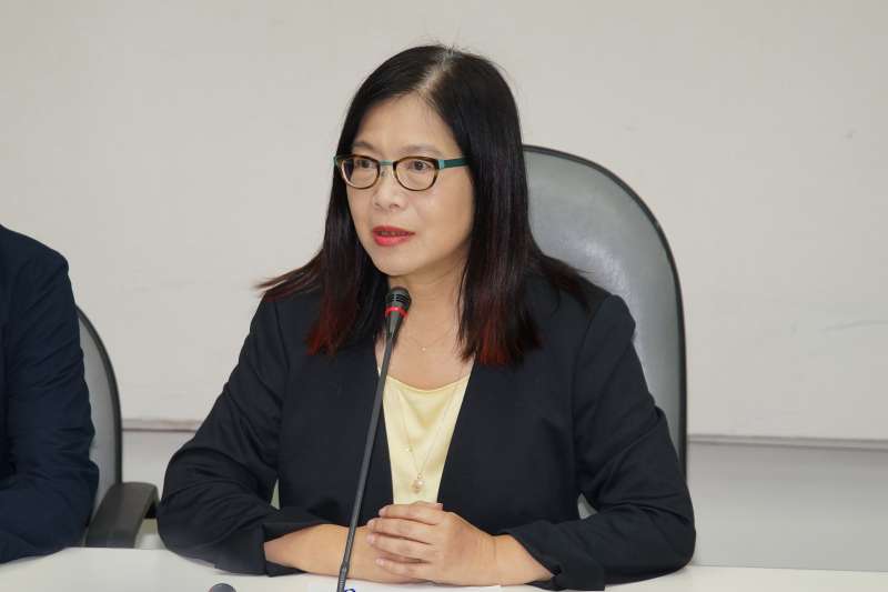 「竟敢質疑倫敦政經學院博士學位的公信力」 管碧玲痛批:鬧出國際大笑話-風